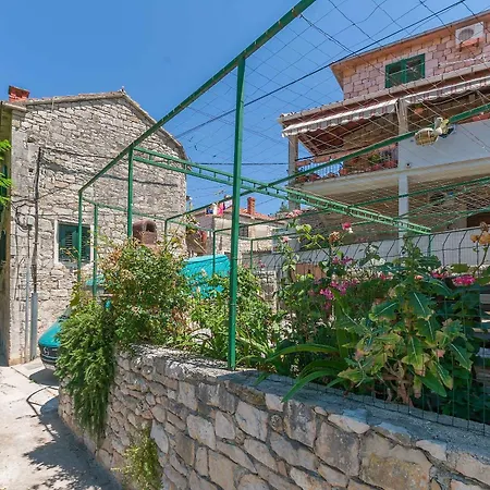 Holiday home House Ned *